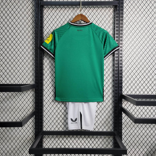 Kit Infantil Newcastle Away 23/24